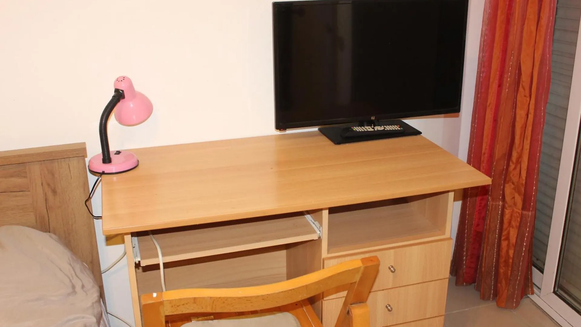 1-Bedroom Apartment Center And City Attractions Thessaloniki 0*,  Greece